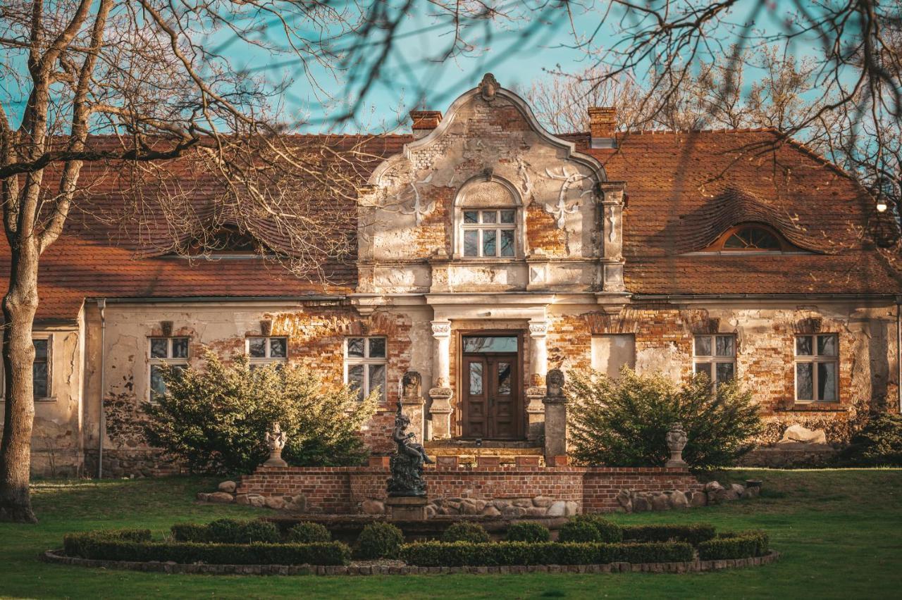 Zabi Dwor - Hotel - Restauracja - Spa Zielona Góra Kültér fotó