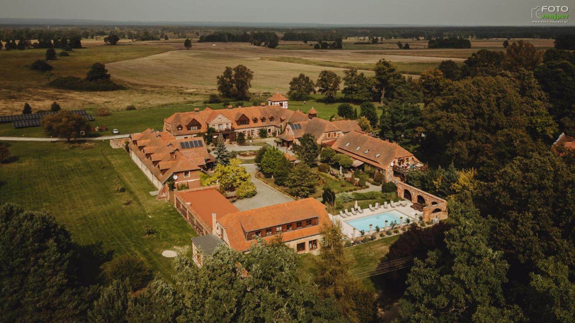 Zabi Dwor - Hotel - Restauracja - Spa Zielona Góra Kültér fotó