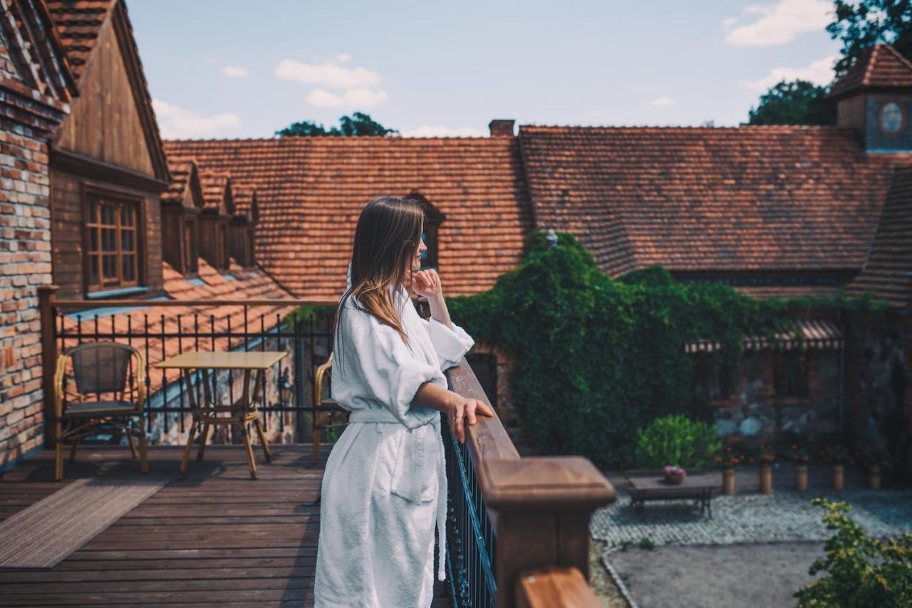 Zabi Dwor - Hotel - Restauracja - Spa Zielona Góra Kültér fotó